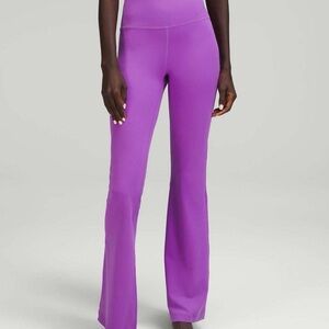 Moonlit magenta lululemon flare leggings